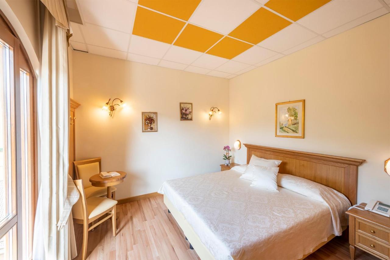Deluxe Doppel-/Zweibettzimmer mit Bergblick